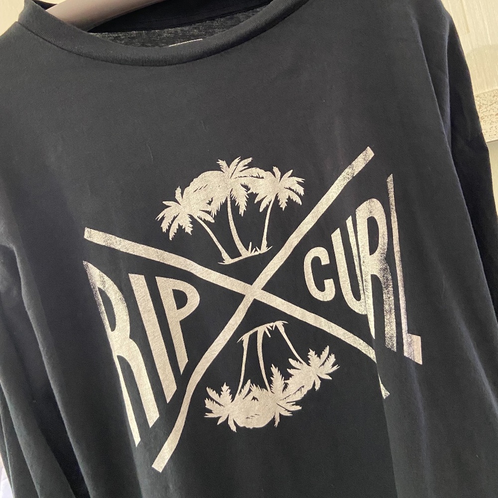 Rip Curl Long Sleeve Crop Top Sz. M
